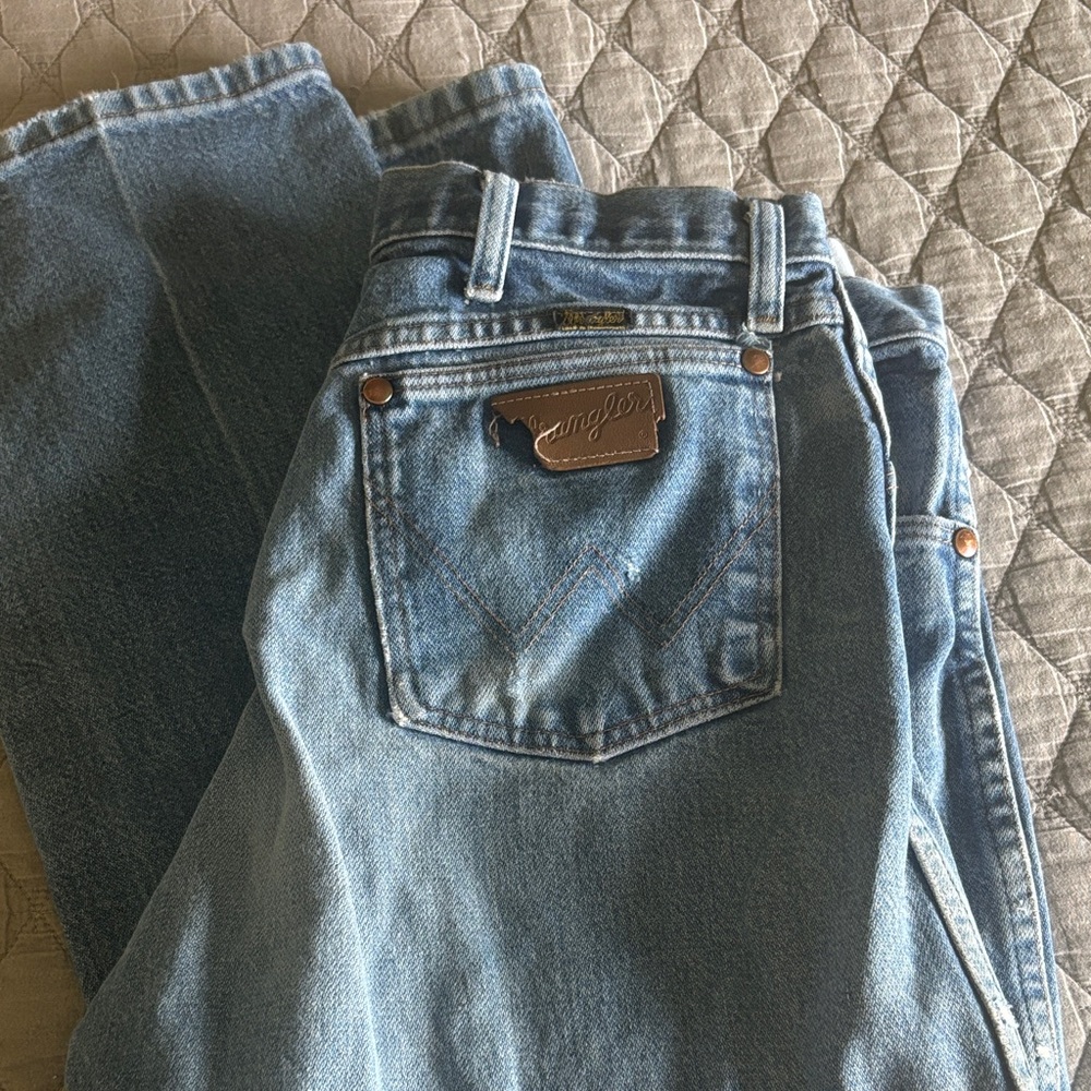 Vintage men’s wranglers 13MWZ size 33 x 36